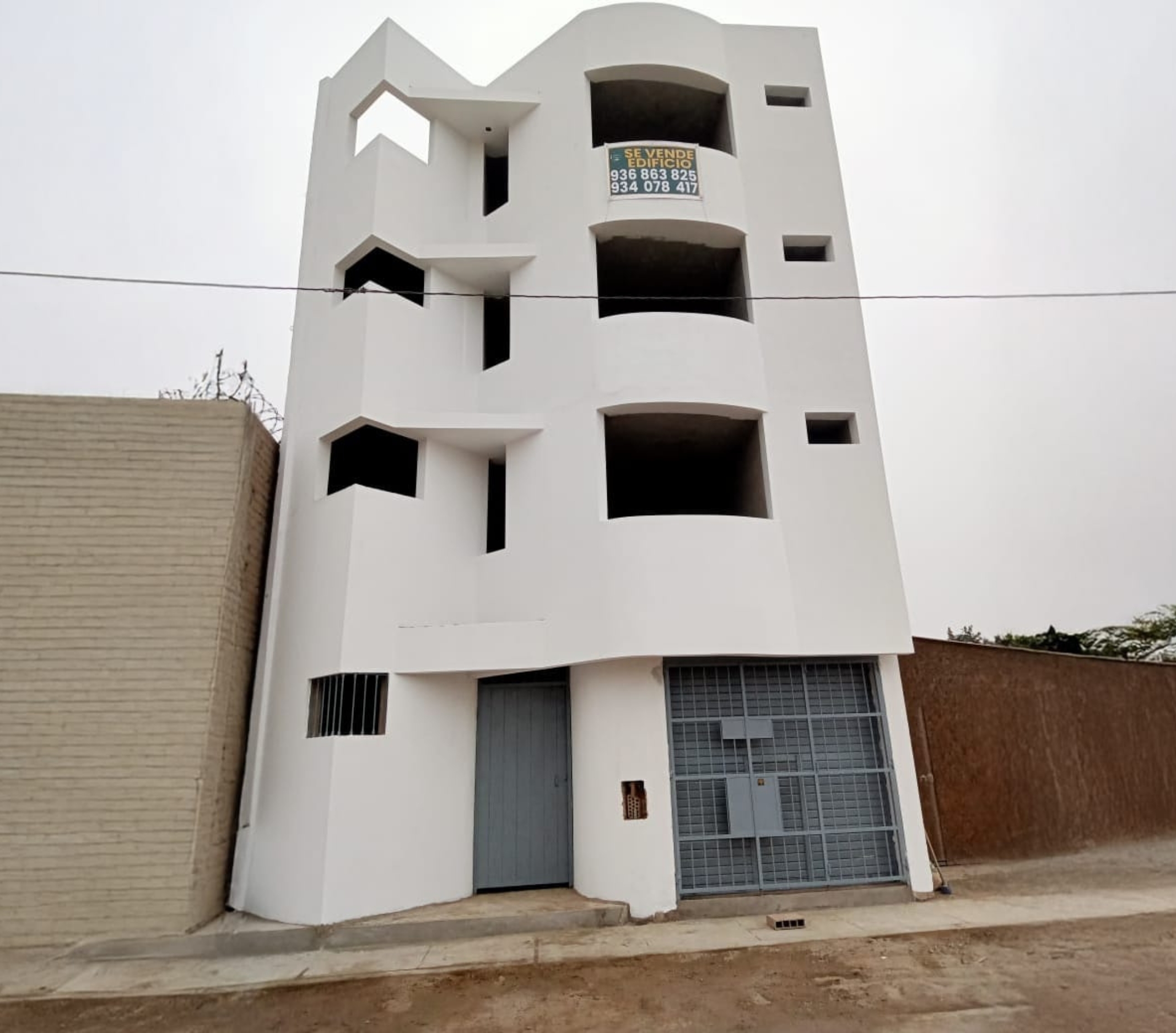 Foto Edificio Carabayllo 1